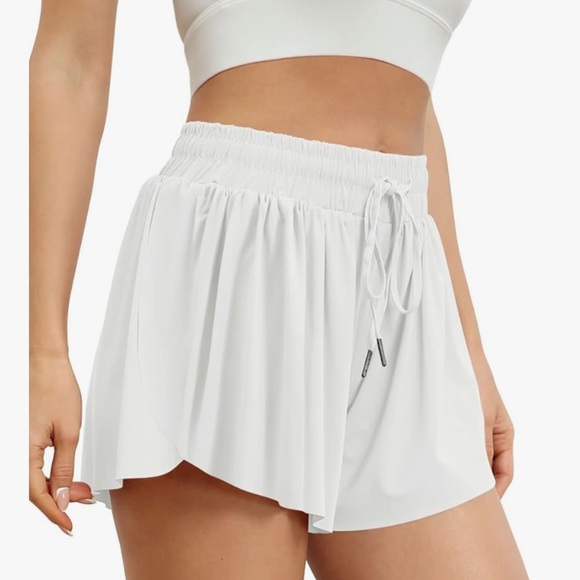 Amazon Women's Athletic Shorts in Blue and White - Picture 3 of 9